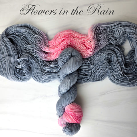 Flowers in the rain - Hand dyed yarn - SW Merino Fingering Weight pink and grey