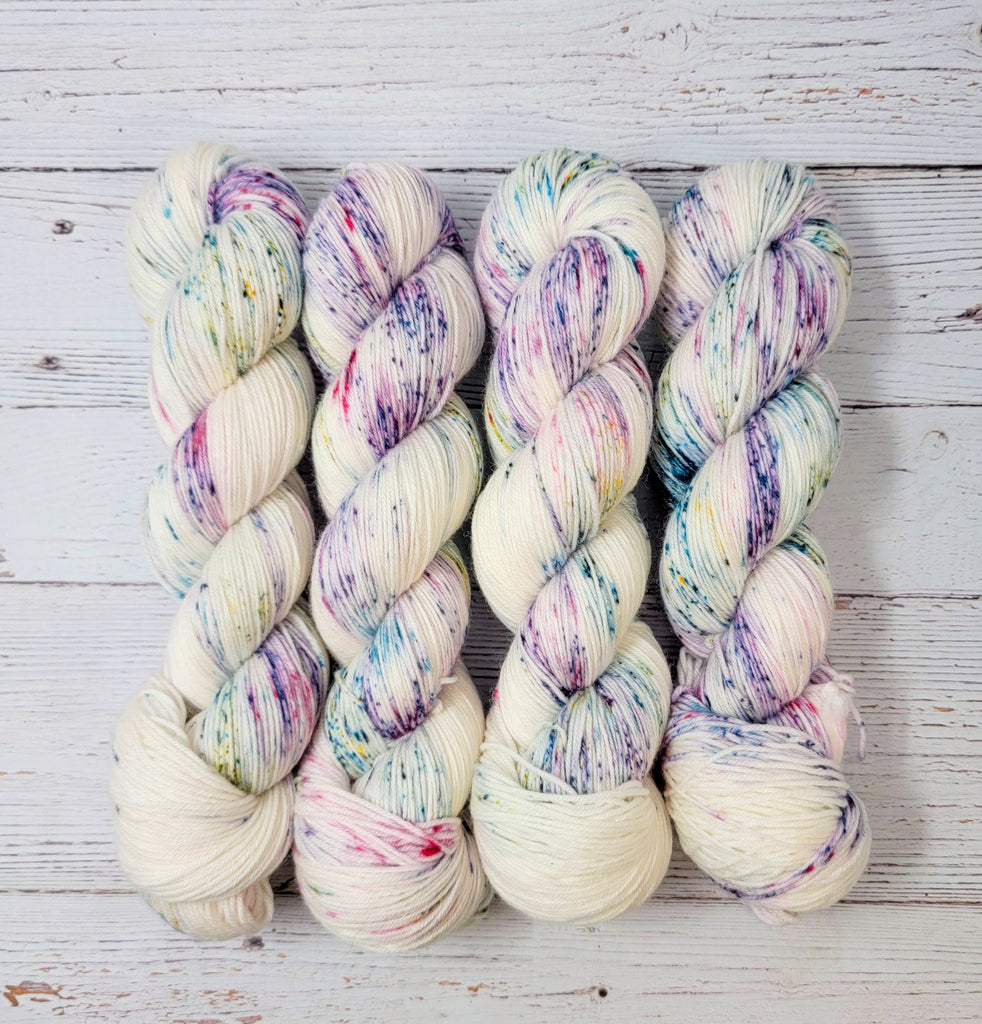 Local WOOL and BAMBOO 3 Ply Seabreeze Variegated Yarn, Worsted Weight  78/22% Blend, 4+ oz, 236 yards -  - Point of View Farm -  Purebred Registered Finnsheep