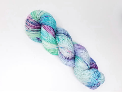 Fairywinkle - Hand dyed yarn - SW Merino Fingering Weight 438 yards