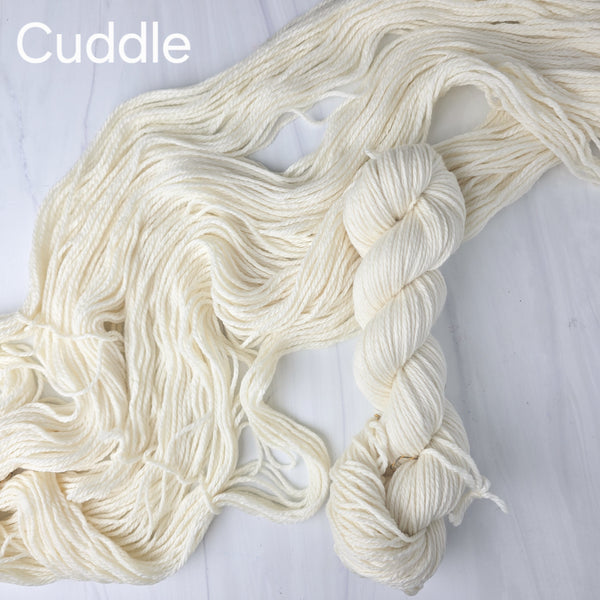 Undyed Yarn - Cuddle - Aran 4-ply 100g skein, white extra soft superwash merino wool cashmere Nylon