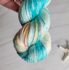Peaqua - Hand dyed yarn - SW Merino 100g - Choose your base - knitting crocheting weaving quick knit -Fingering weight yarn - 400 + yards 100g - peach aqua pastel spatter dyed speckled